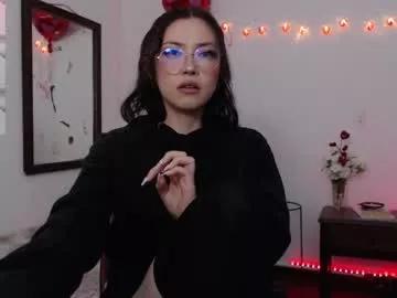 elly_uwuw from Chaturbate