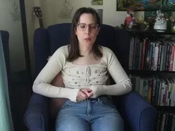 ellynaomi from Chaturbate