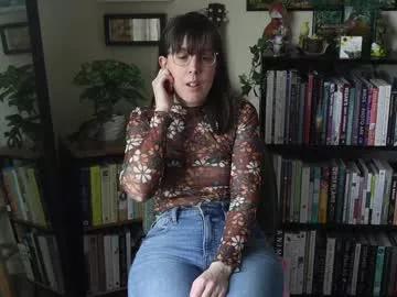 ellynaomi from Chaturbate