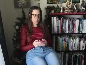ellynaomi from Chaturbate
