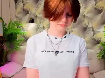 Elwineclutter webcams show profile image 