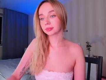 em_emilie from Chaturbate