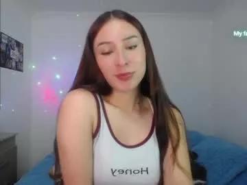emaa_martins from Chaturbate