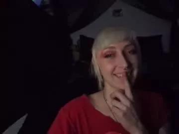 ember_circle from Chaturbate