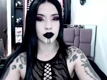 emearld_black from Chaturbate