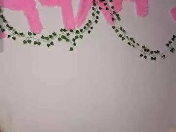 emelia_fox from Chaturbate