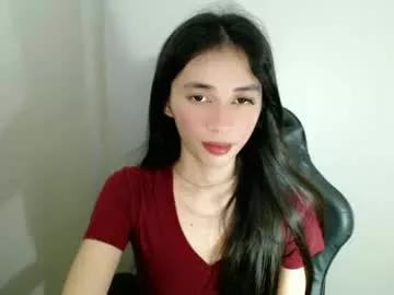emelyn_fuckdoll from Chaturbate