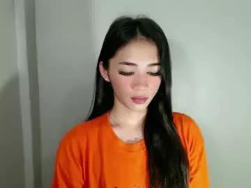 emelyn_fuckdoll from Chaturbate