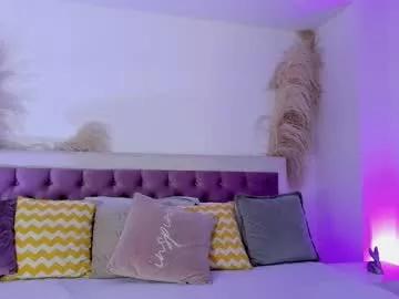emelyy_carter from Chaturbate