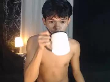 emerald_cummer from Chaturbate