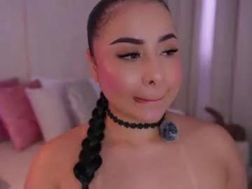 emiily_bell from Chaturbate