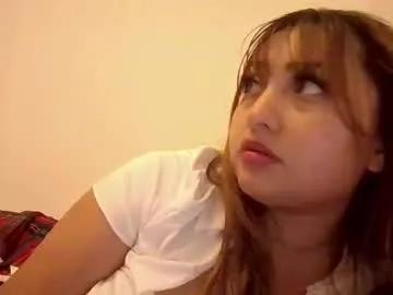 emily_ravee from Chaturbate is Freechat