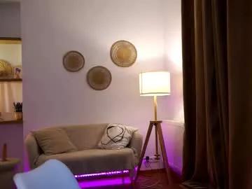 emma__cutiee from Chaturbate