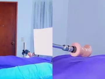 emma__erotic from Chaturbate