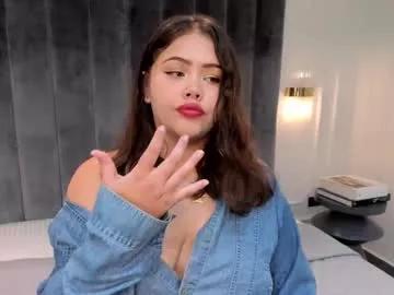 emma__roy from Chaturbate