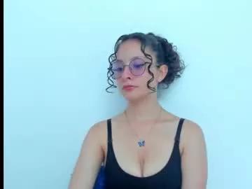 emma_belle02 from Chaturbate