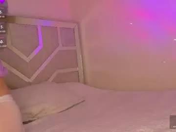 emma_clive from Chaturbate