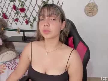 emma_grayys from Chaturbate