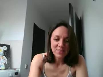 emma_lly from Chaturbate