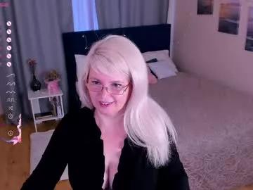 emma_sexy__ from Chaturbate