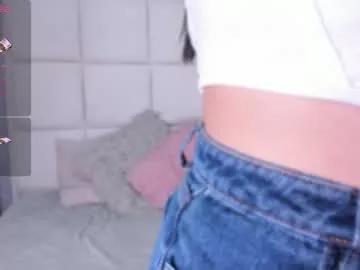 emma_woods__ from Chaturbate