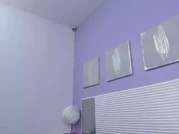 emmacreamy from Chaturbate