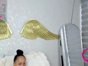 emmaferrary from Chaturbate