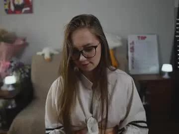 emmatiny from Chaturbate is Freechat