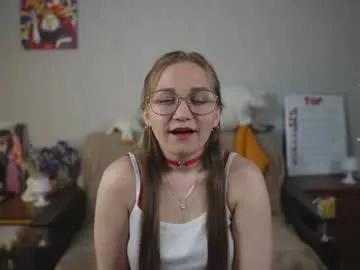 emmatiny from Chaturbate