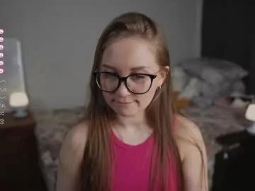 emmatiny from Chaturbate