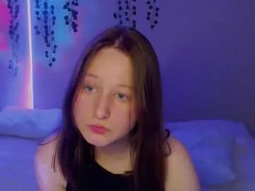 emmawise221 from Chaturbate