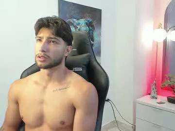 emmet_collins from Chaturbate