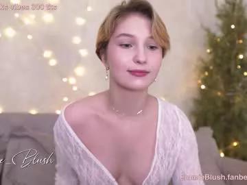 emmie_blush from Chaturbate