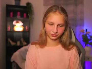 emmie_murray from Chaturbate