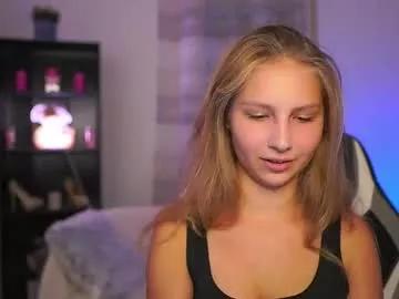 emmie_murray from Chaturbate