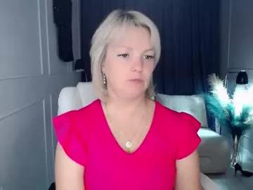 emmmam from Chaturbate