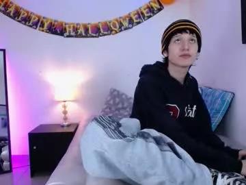 emmo_boy from Chaturbate