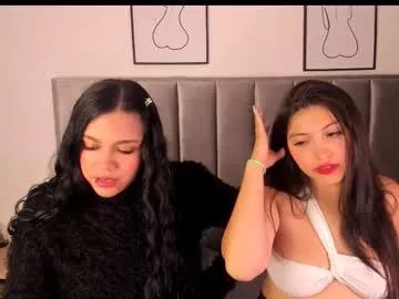 emmy_turnner from Chaturbate