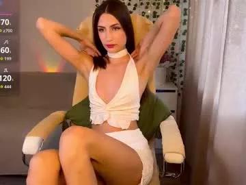 emmybell_ from Chaturbate