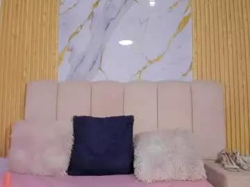 emmycruzz from Chaturbate