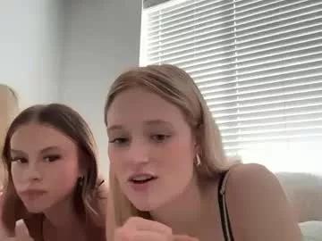 Photos of emmynoelle from Chaturbate is Freechat