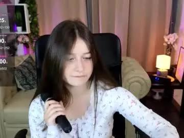 enny_kris from Chaturbate