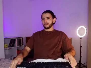 enzo_moretii from Chaturbate is Freechat