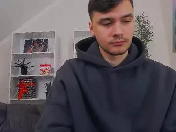 ernest_jones from Chaturbate