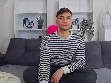 ernest_jones from Chaturbate