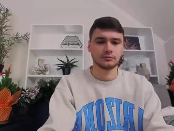 ernest_jones from Chaturbate