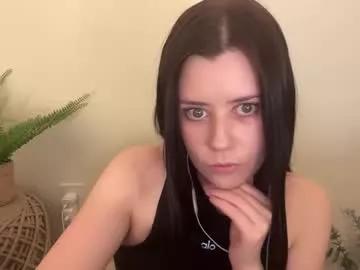 essenalaurent from Chaturbate
