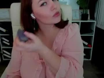 essensual_ from Chaturbate