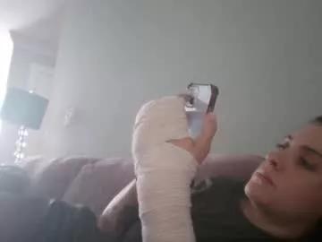 essentialexibaby from Chaturbate is Freechat