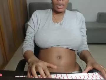 estefania_starlovee from Chaturbate